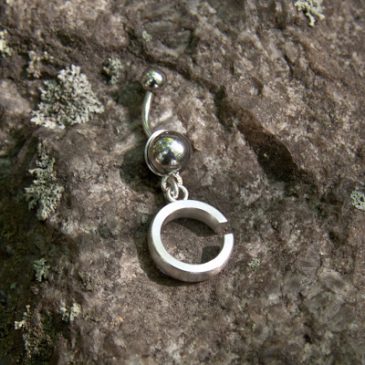 Piercingsmycke på beställning! Piercing jewellery on commission!