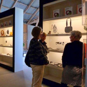 ”Contemporary Swedish art jewellery”, på Nivå 125 i Båsta.